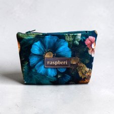 Etui na klucze z czarnego weluru w kwiaty – ciemne kolory, handmade