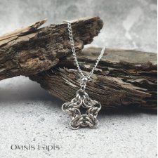 Wisiorek chainmaille - stalowa gwiazda