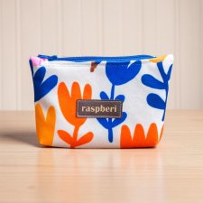 Etui na klucze z jasnego weluru – minimalistyczne kwiaty | Handmade
