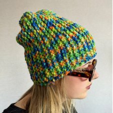 Kolorowa mała czapka beanie wełniana z alpaką – ręcznie wykonana w Polsce