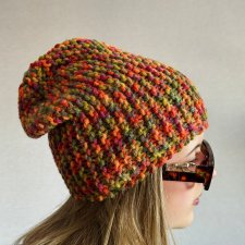 Kolorowa mała czapka beanie wełniana z alpaką – ręcznie wykonana w Polsce