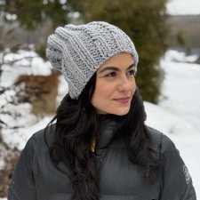 Kolorowa czapka beanie wełniana z alpaką – ręcznie wykonana w Polsce