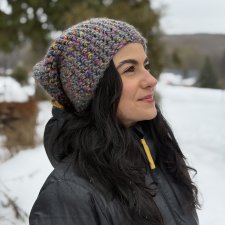Kolorowa czapka beanie wełniana z alpaką – ręcznie wykonana w Polsce