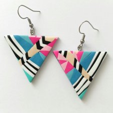 Różowe Kolczyki geometryczne trójkąty kolorowe we wzory w stylu retro