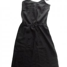 - czarna lniana sukienka -